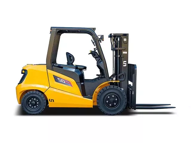 Вилочный погрузчик UN FD50T-XFJM2