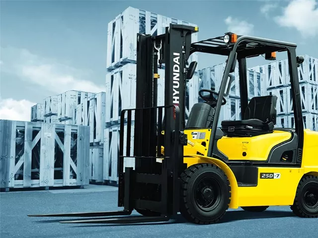 Вилочный погрузчик Hyundai 25DT-7