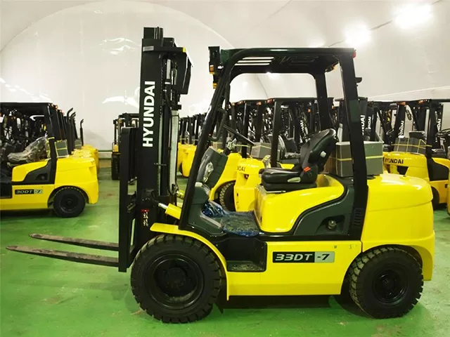 Вилочный погрузчик Hyundai 33DT-7