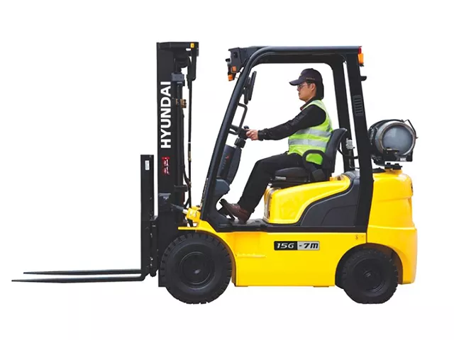 Вилочный погрузчик Hyundai 15G-7M