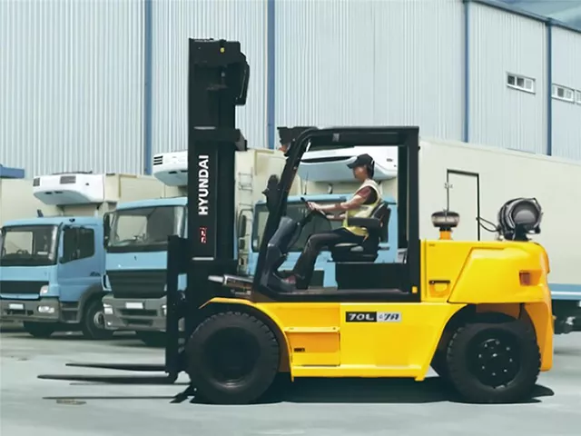 Вилочный погрузчик Hyundai 70L-7A